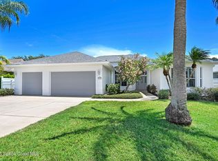 2533 Canary Isles Dr, Melbourne, FL 32901