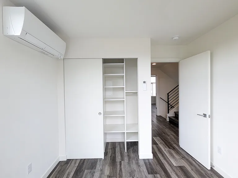 33 W Etruria St — Photo 18