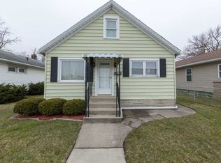 1020 W 8th St, Mishawaka, IN 46544