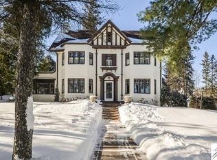 2729 E 6th St, Duluth, MN 55812