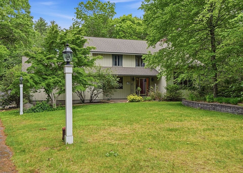 1st image of 27 Bennett Rd