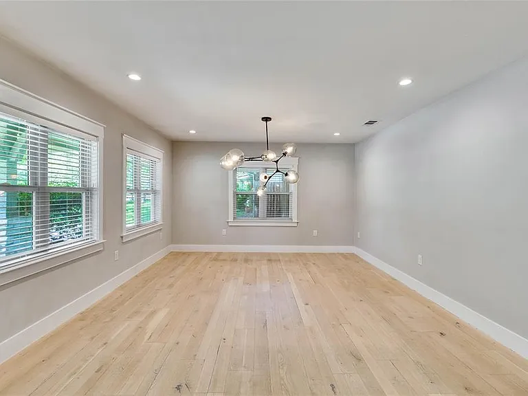 6203 Cary Dr — Photo 10