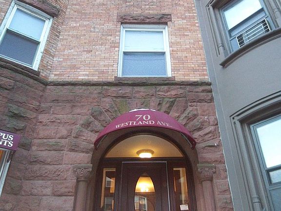 70 Westland Exterior (6)