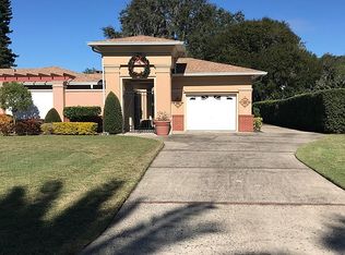 2130 Southern Oaks Ln, Lakeland, FL 33813