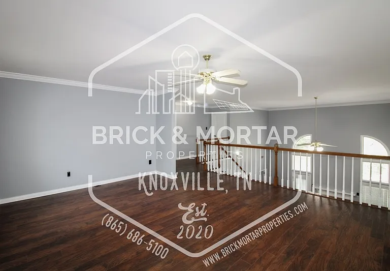 613 Chapel Point Ln — Photo 25
