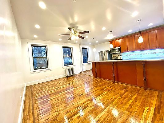 1st image of 4507 43rd Ave APT 2A