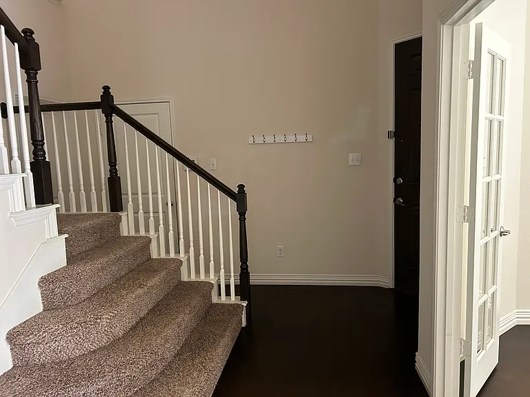 12045 Walden Wood Dr — Photo 30