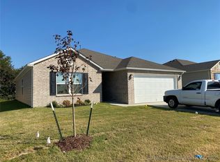 8512 E Queens St, Broken Arrow, OK 74014