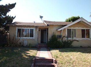 13853 Hubbard St, Sylmar, CA 91342