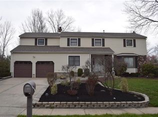 26 Independence Dr, East Brunswick, NJ 08816