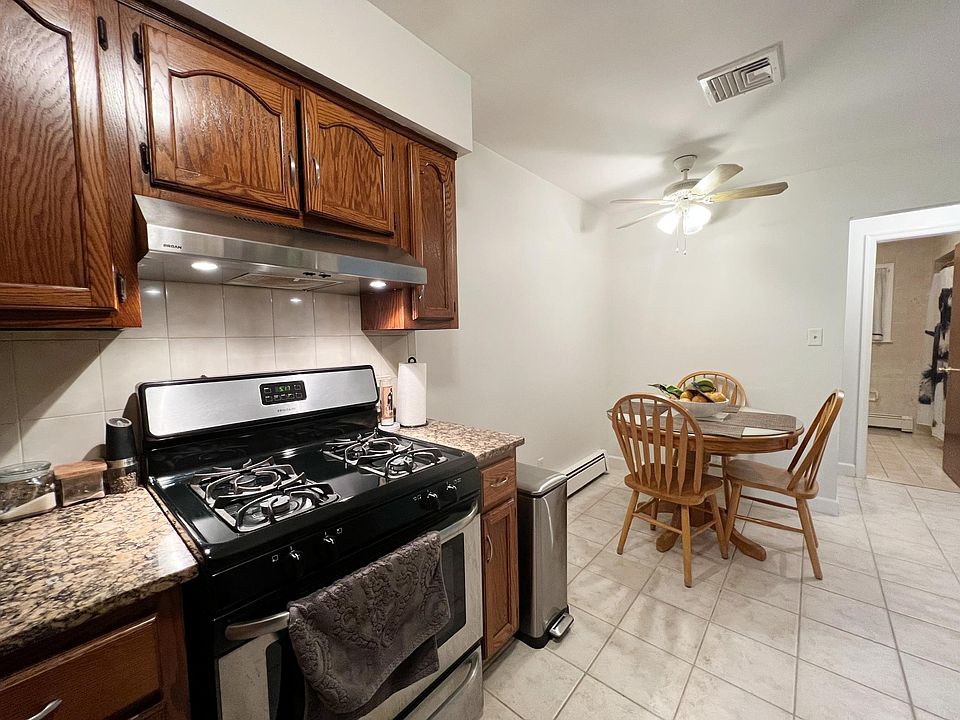 2nd image of 351 Falmouth Ave #1