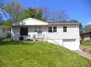 4132 N 65th St, Omaha, NE 68104