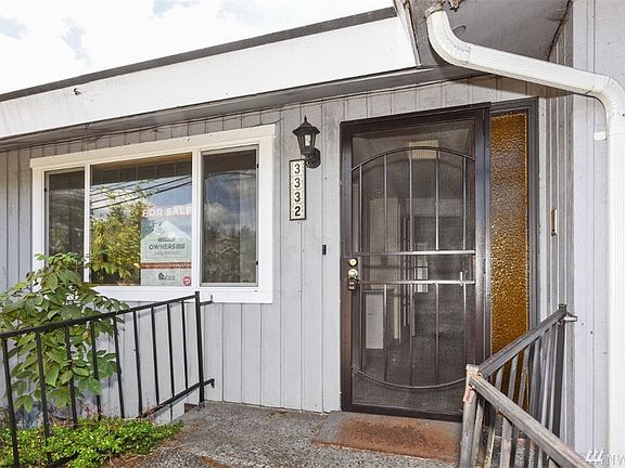 2nd image of 3332 Larch Way