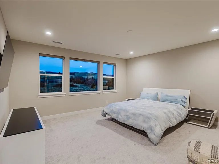 5338 Brotherton Ct — Photo 18