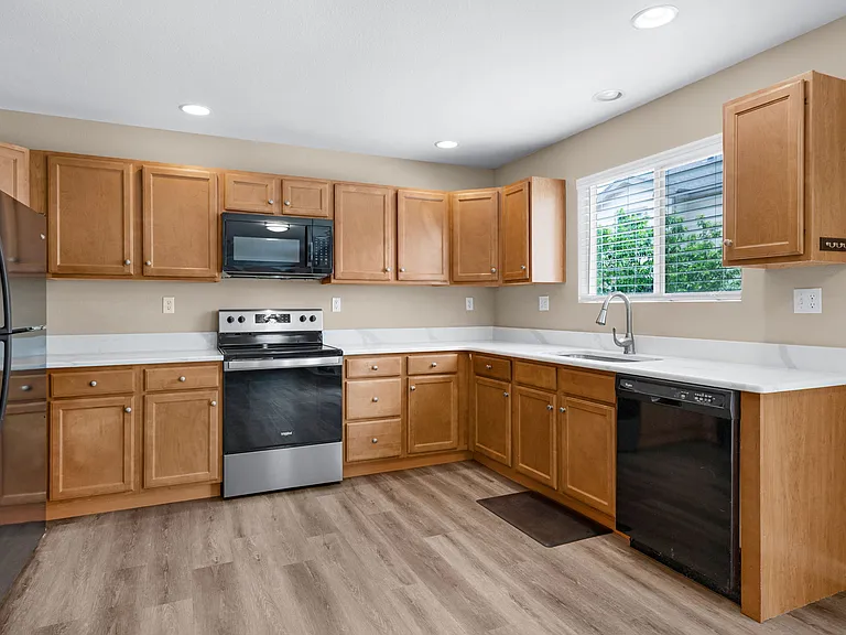 17624 Quarry Way — Photo 13