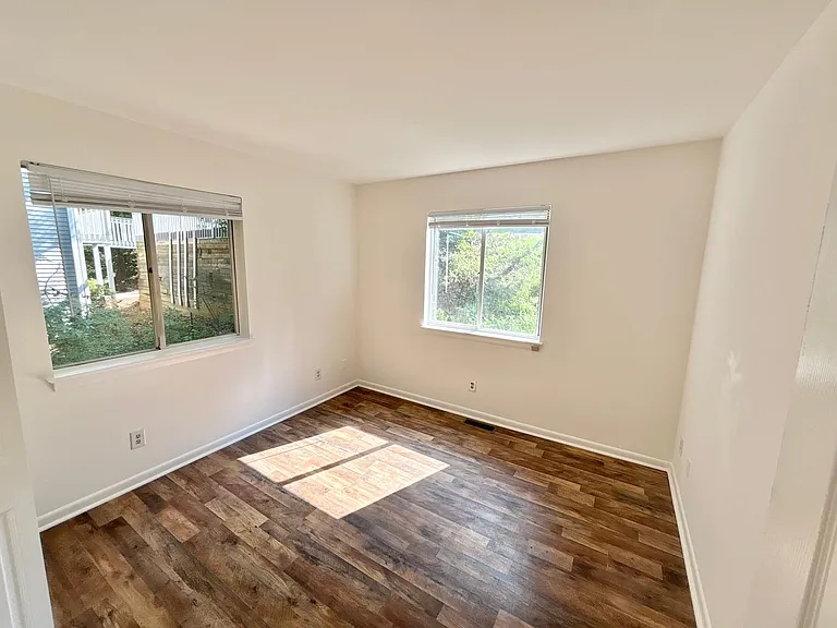 103 Westerly Ave — Photo 12