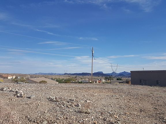 4th image of 4070 Crest Ln Lot 12