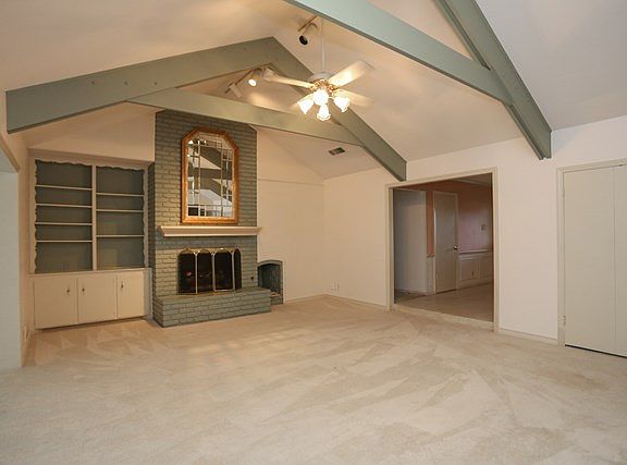 4th image of 3112 Gulf Ave