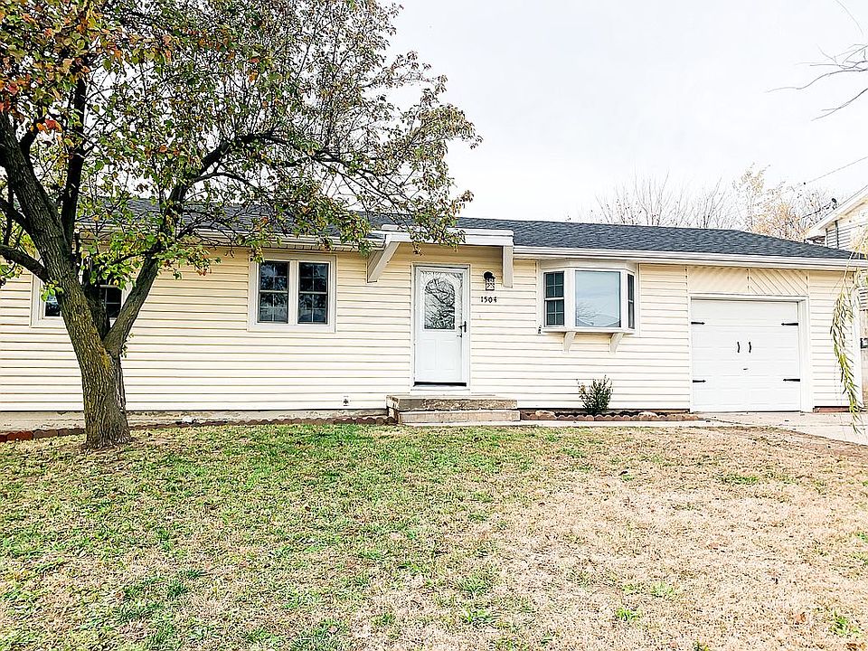 1st image of 1504 Hale Dr