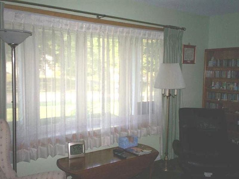 3rd image of 1906 EVVA Drive