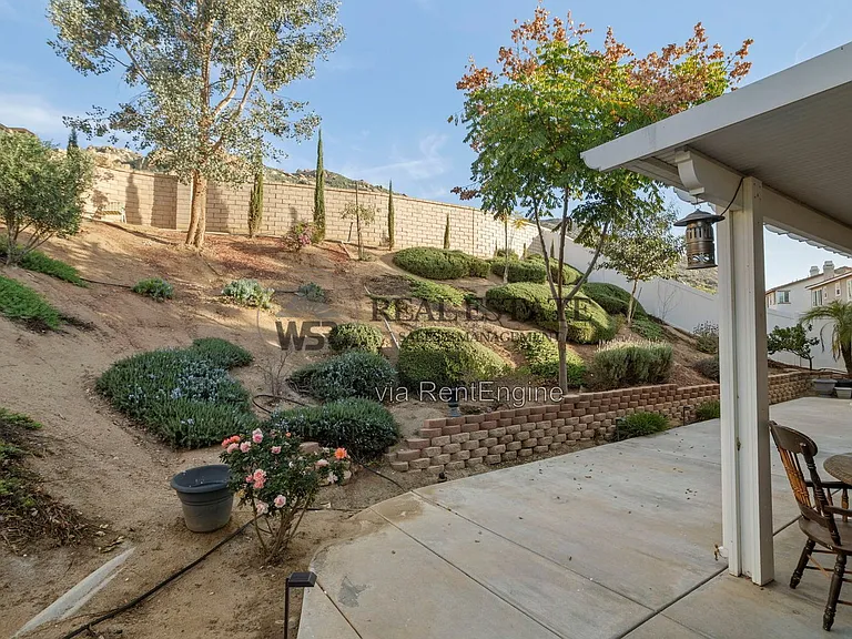 16704 Fox Trot Ln — Photo 31