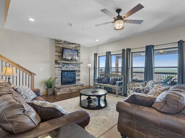 (undisclosed Address), Branson, MO 65616