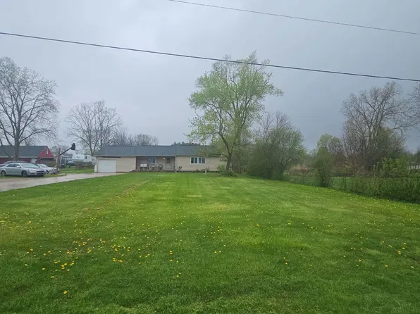 2347 E Mount Morris Rd, Mount Morris, MI 48458