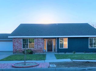 6697 N Laureen Ave, Fresno, CA