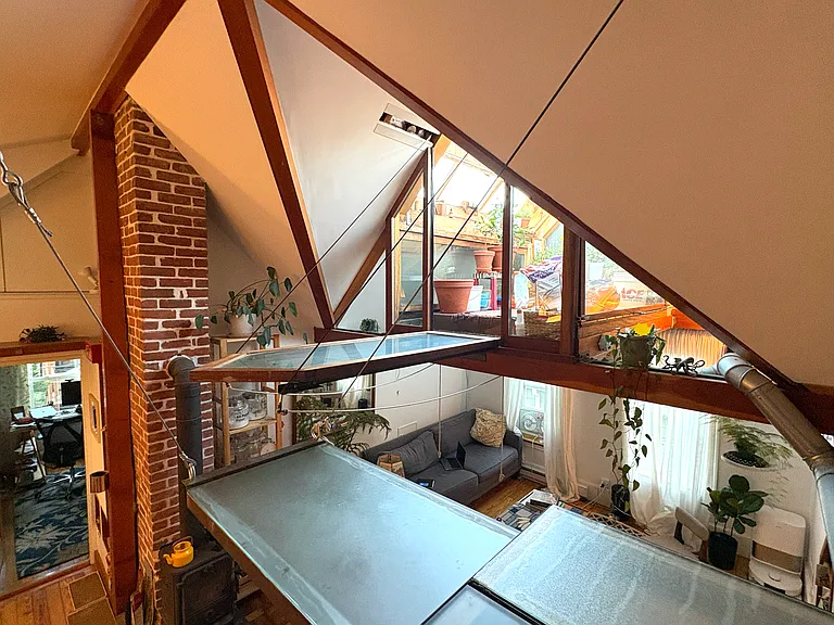 29 Windsor Rd #A — Photo 1