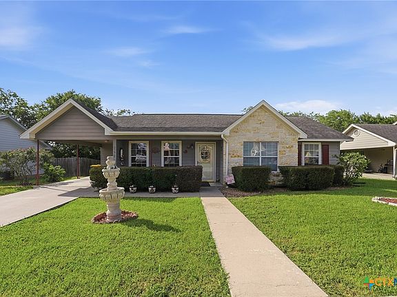 2nd image of 529 Guerra Ln