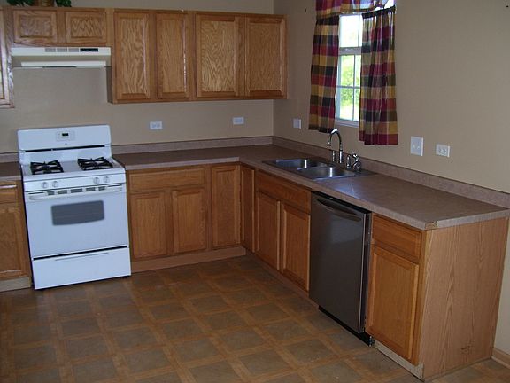 5th image of 254 S Alder Creek Dr #1802