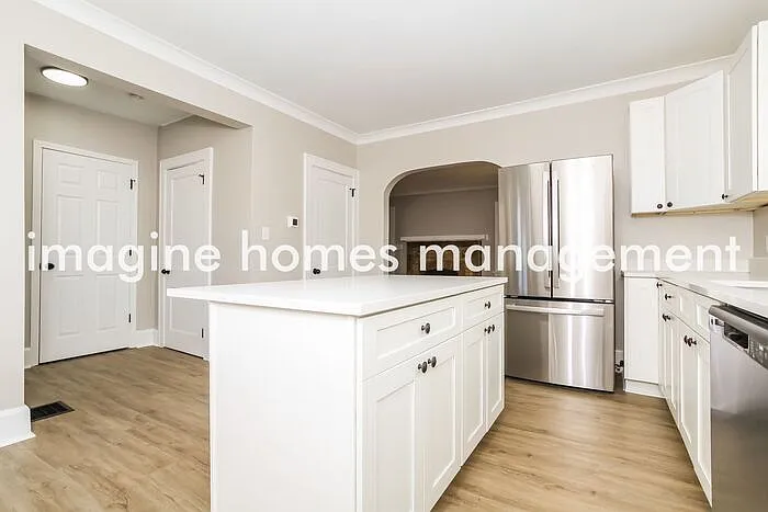 1321 Ryland Ave — Photo 6