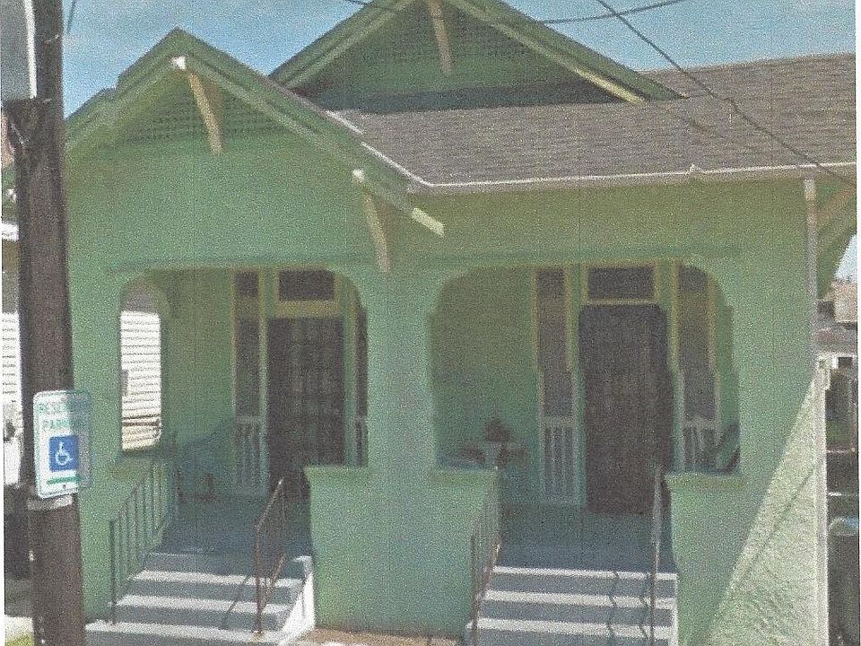 1st image of 2715 Bruxelles St