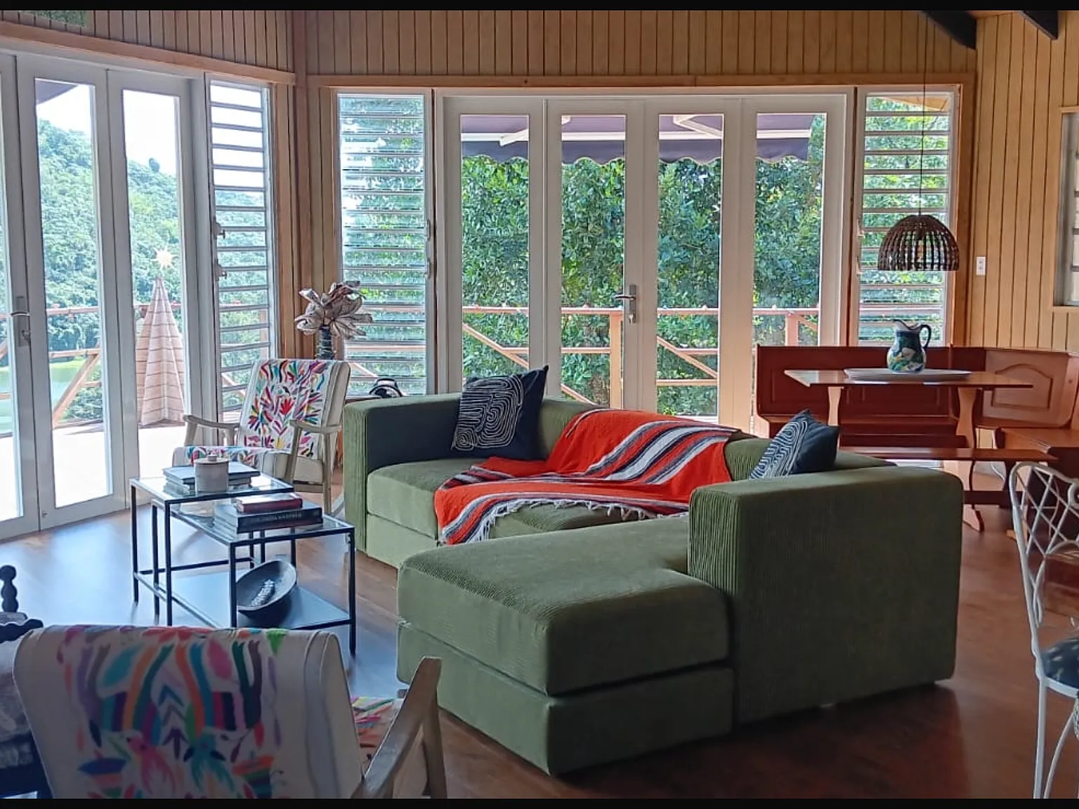 3 bed, 1388 sqft, $4,500 — Photo 4