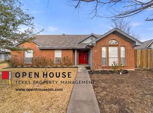 1806 Quail Hill Cir, Garland, TX 75040