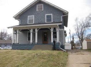 938 31st St, Des Moines, IA 50312