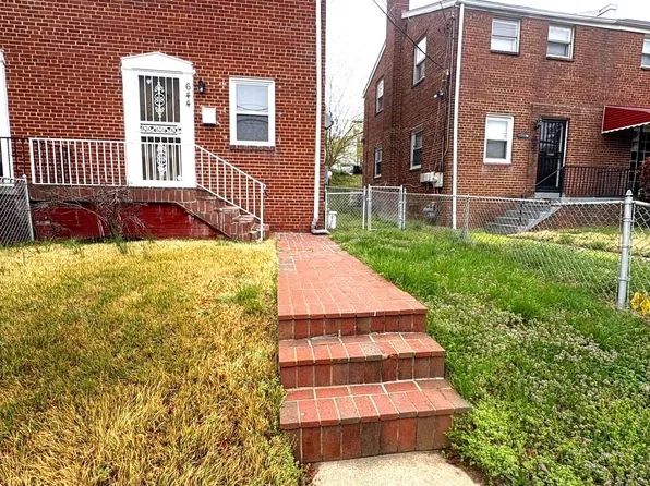 644 Burns St SE, Washington, DC 20019