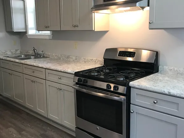 (undisclosed Address), Bristol, RI 02809