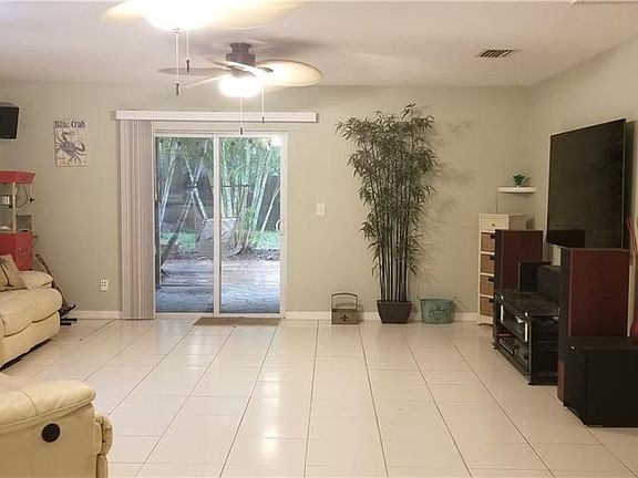 3rd image of 8065 28th Ave N