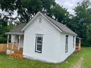 412 W 12th St, Columbia, TN 38401