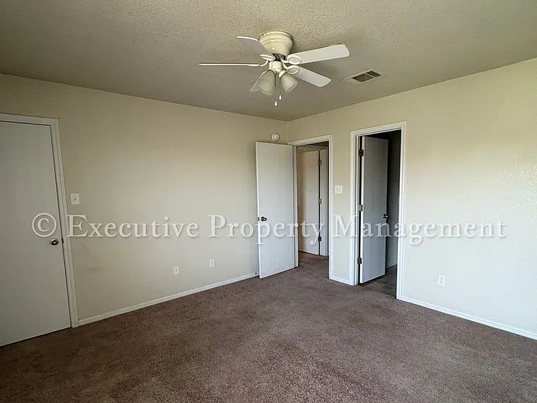 208 Janelle Dr — Photo 28