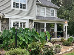 405 Foxhound Rd, Simpsonville, SC 29680