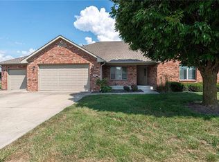 1821 Spruce St, Brownsburg, IN 46112
