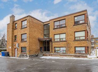 34 Erlesmere Ave #10, Brampton, ON L6W 2T6