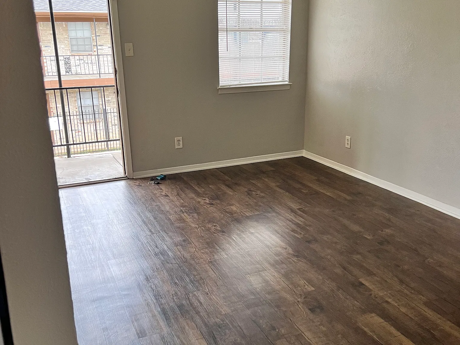 1 bed, 700 sqft, $1,395 — Photo 2