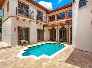 674 Ocean Blvd #0, North Miami Beach, FL 33160