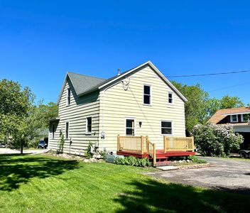 213 Lake Ave, Detroit Lakes, MN, 56501