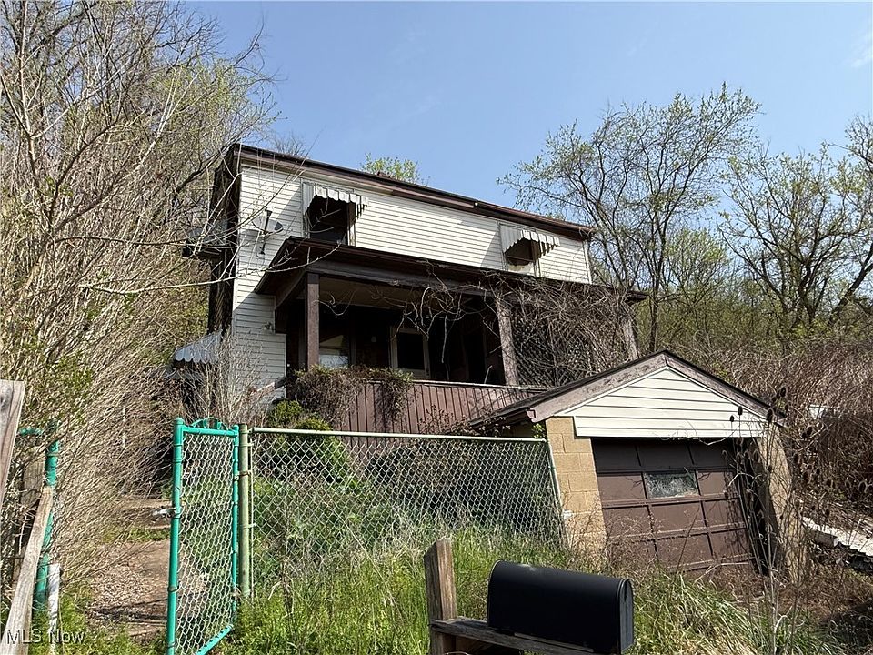 1st image of 44 Mann St