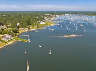 49 Water St, Marion, MA 02738
