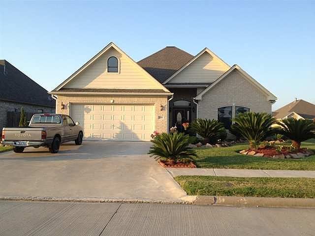 1st image of 7350 Crown Meadows Dr